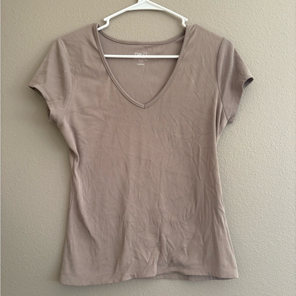Taupe V-Neck Short Sleeve Tee